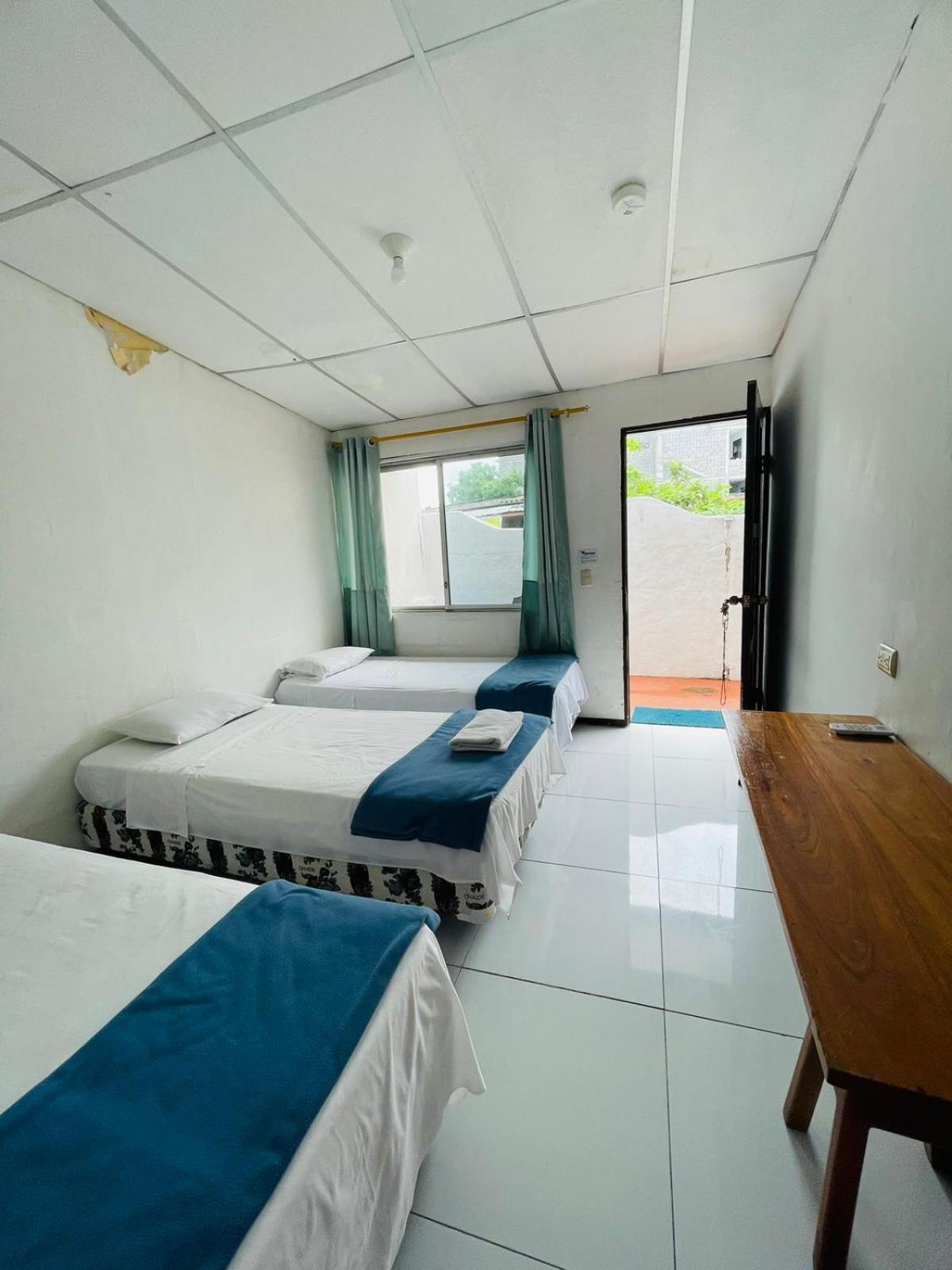 Hostal Darwin Puerto Ayora (Galapagos Islands) Exterior foto